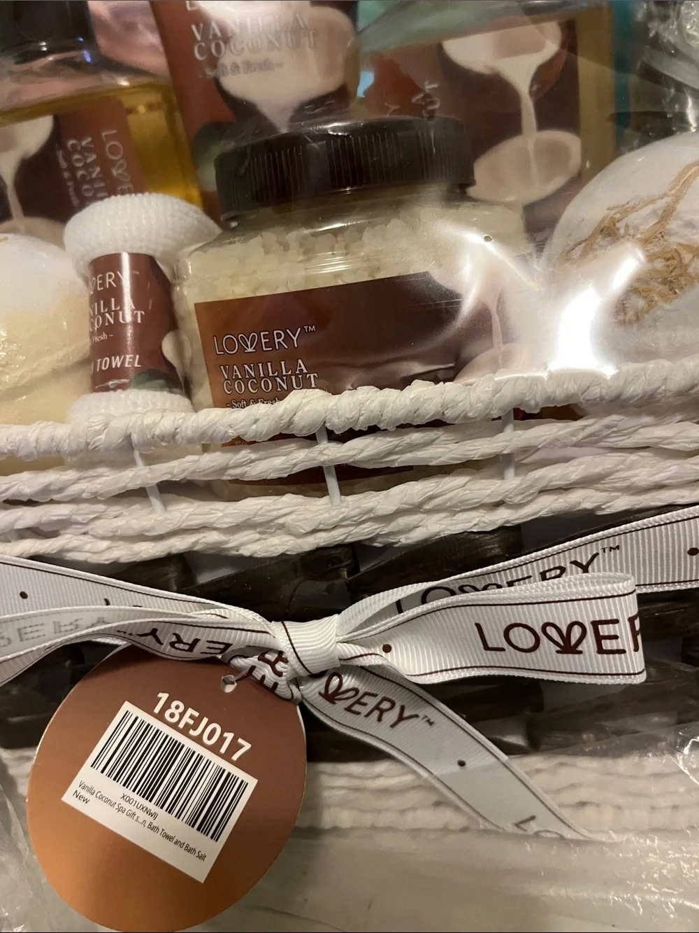 Love Vanilla Coconut Bath Gift Set - Cream